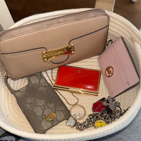 Michael Kors Handbags - Rehab Bundle- Gucci, Michael Kors, Kate Spade, White House Black Market